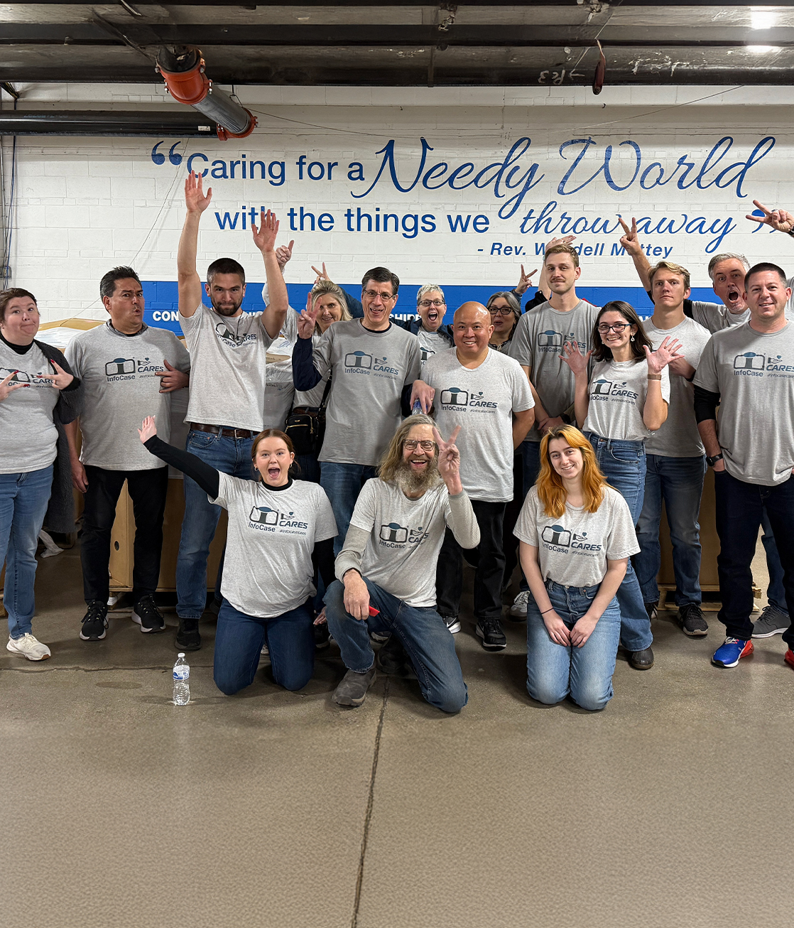 Team Volunteer Day at Matthew 25 Ministries